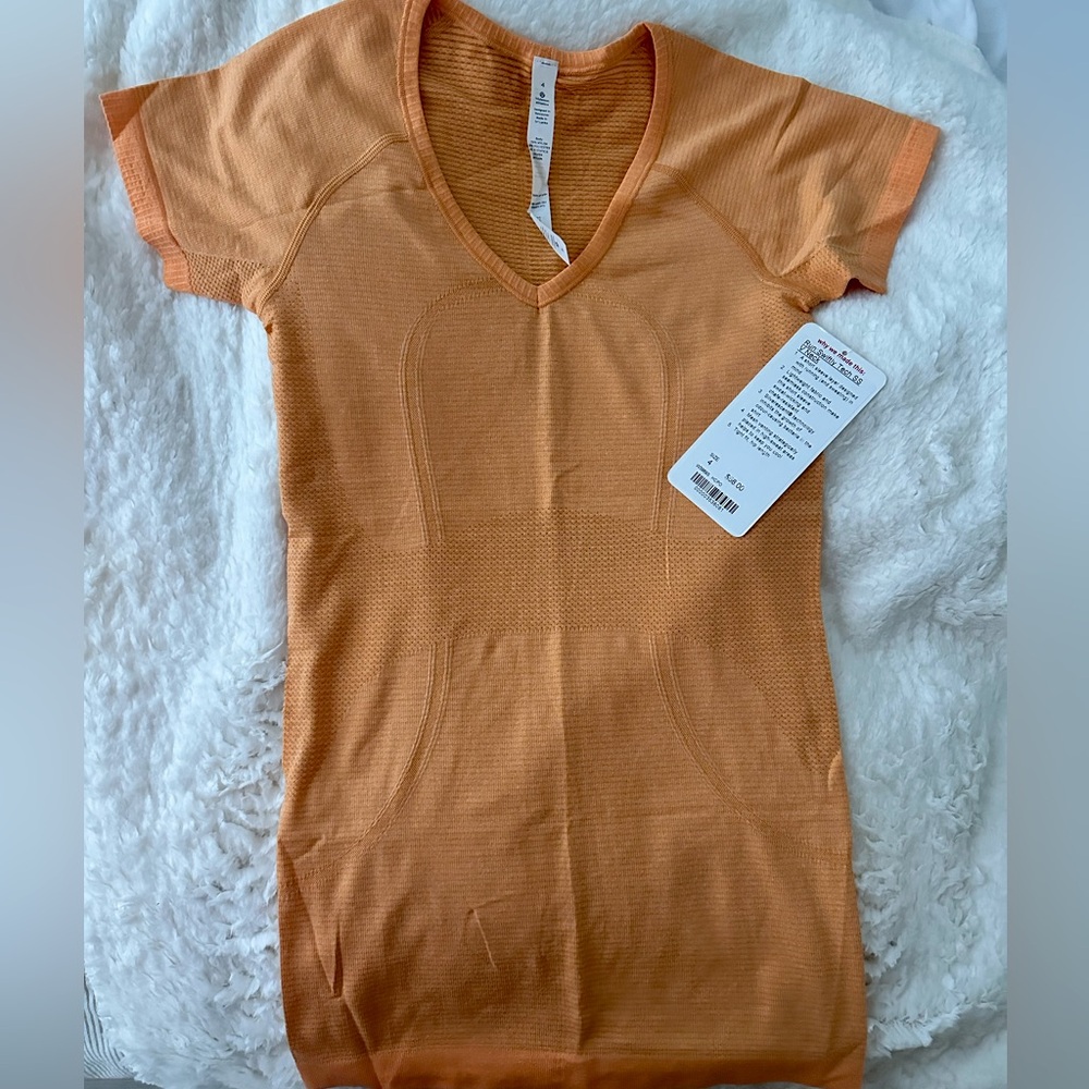 Lululemon V neck